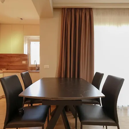Milica Apartment *