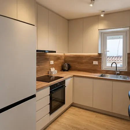 Milica Apartment Ksamil